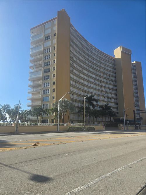 328 N Ocean Blvd, Pompano Beach, FL, 33062-5111 | Card Image