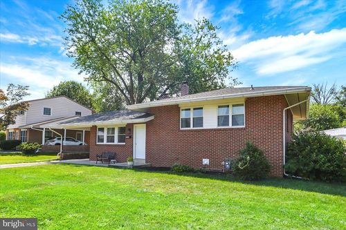 606 Robert St, MECHANICSBURG, PA, 17055-3458 | Card Image