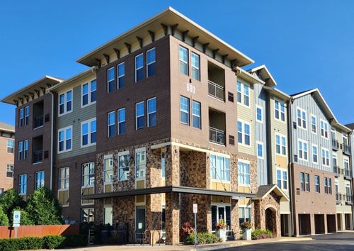 unit-1203-680 E Algonquin Rd, Schaumburg, IL, 60173-3830 | Card Image