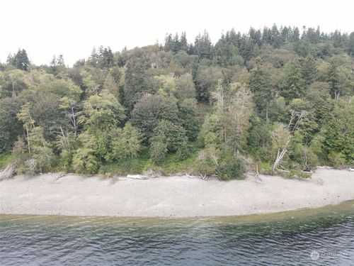 7095 Wilson Creek Rd Se, Port Orchard, WA, 98367-7924 | Card Image