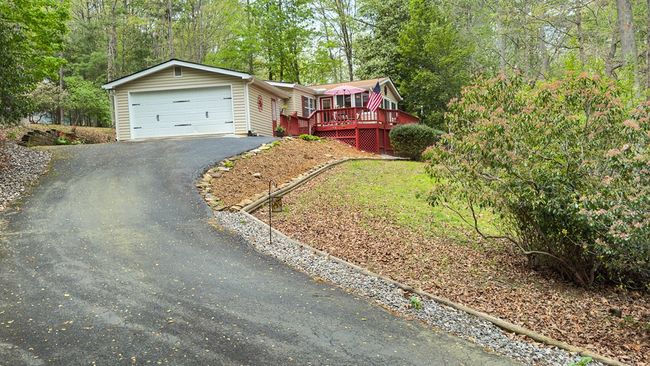 141 Rocky Cir, Home with 3 bedrooms, 2 bathrooms and 2 parking in Blairsville GA | Image 29