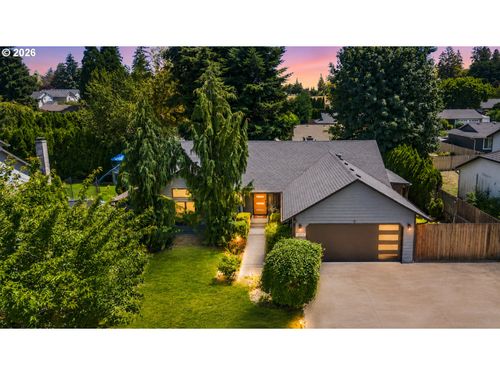 8517 Ne 28th Pl, Vancouver, WA, 98665 | Card Image
