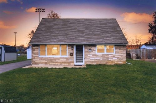 22 Farrell Ave, Ewing, NJ, 08618-2005 | Card Image