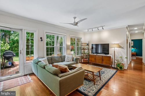 3376-3376 Gunston Rd, ALEXANDRIA, VA, 22302-2133 | Card Image