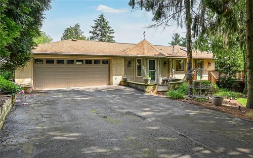 116 Parkfel Ave, Mccandless, PA, 15237 | Card Image