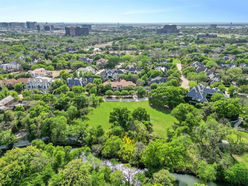 48 Braewood Pl, Dallas, TX, 75248-7901 | Card Image