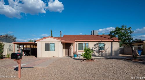 2011 S Kelvin Stravenue, Tucson, AZ, 85713 | Card Image