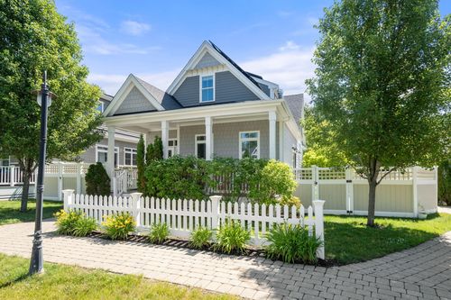 13 Boydes Xing, Norfolk, MA, 02056-4502 | Card Image