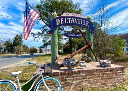 022 Wolverine Rd, Deltaville, VA, 23043-2230 | Card Image