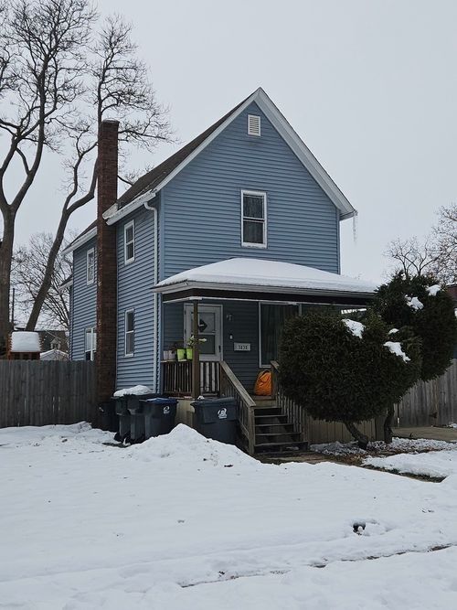 3232 Ezra Ave, Zion, IL, 60099-3129 | Card Image