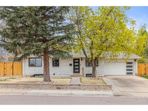 1095 Edinboro Dr, Boulder, CO, 80305-6427 | Card Image
