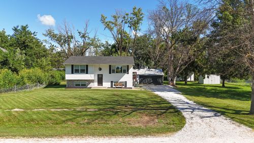 181 E Randolph St, JACKSONVILLE, MO, 65260-3113 | Card Image