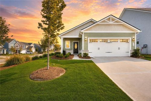 313 Moosehead Trl, Hoschton, GA, 30548-1165 | Card Image