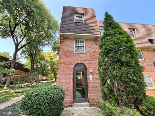 202a2-4000 Gypsy Lane, PHILADELPHIA, PA, 19129 | Card Image