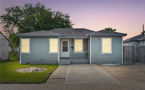 4229 Devon Dr, Corpus Christi, TX, 78415-5127 | Card Image