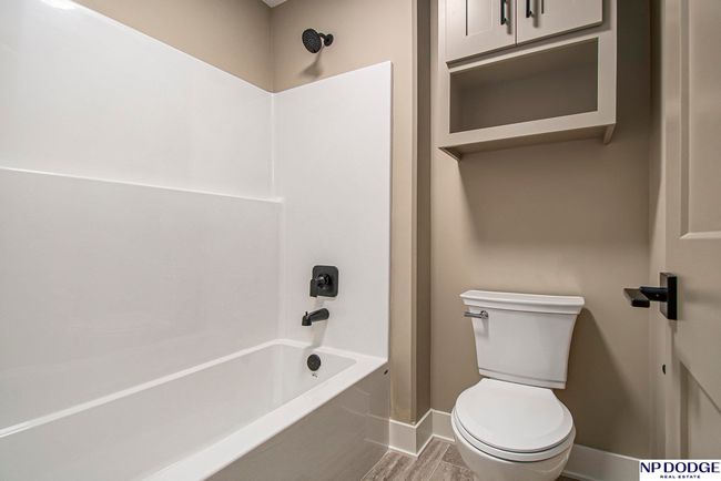 3301 S 212 Th St, House other with 4 bedrooms, 4 bathrooms and 3 parking in Elkhorn NE | Image 27