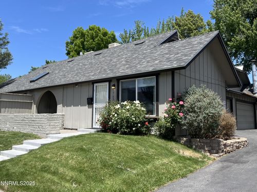 1702 London Cir, Sparks, NV, 89431-1915 | Card Image