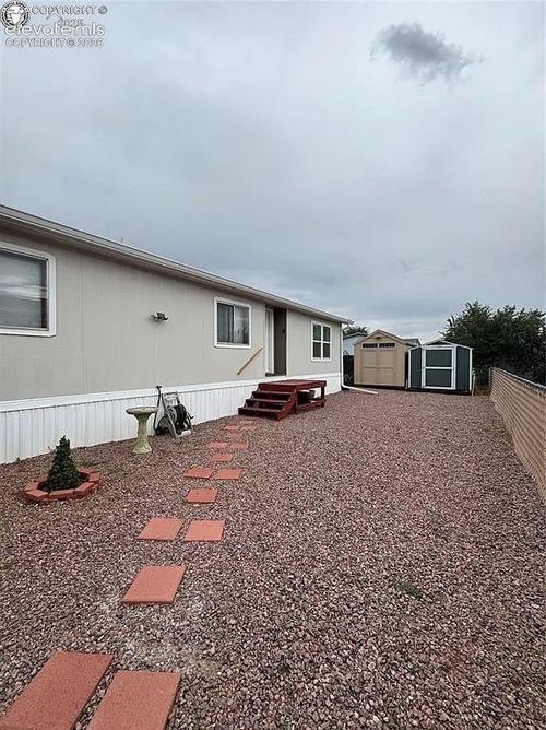 804 N Raynolds Ave, Canon City, CO, 81212-9168 | Card Image