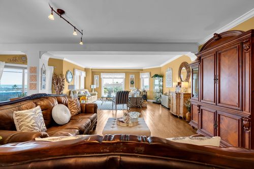 3c-300 Ocean Ave, Long Branch, NJ, 07740 | Card Image