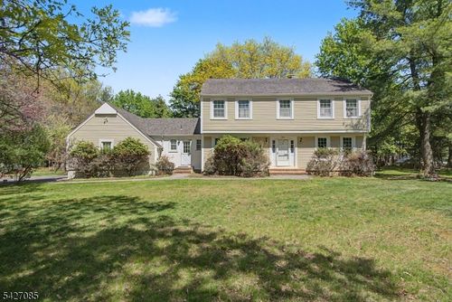 2 Sunset View Rd, Flemington, NJ, 08822-7180 | Card Image