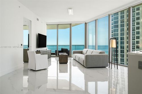 1104-18975 Collins Ave, Sunny Isles Beach, FL, 33160-2355 | Card Image