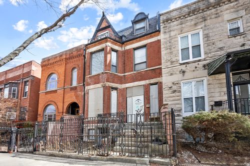 3143 S Giles Ave, Chicago, IL, 60616-3937 | Card Image