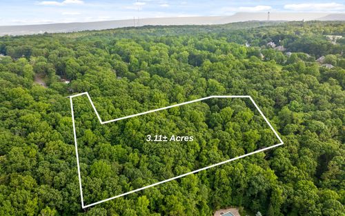 837 Skyline Park Dr, Signal Mountain, TN, 37377-2646 | Card Image