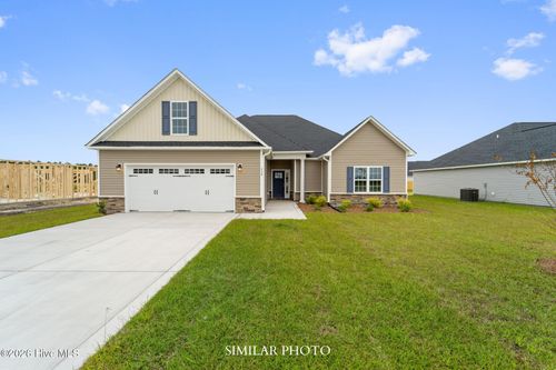 499 Appalachian Trl N, Jacksonville, NC, 28546-0235 | Card Image