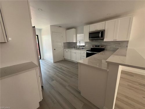 27650/27652 Imperial Shores Blvd, Bonita Springs, FL, 34134 | Card Image