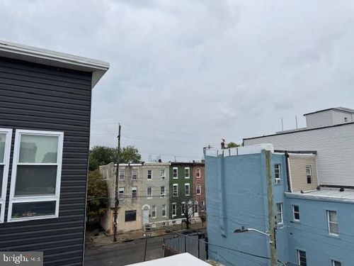 2511 N Leithgow St, PHILADELPHIA, PA, 19133-3028 | Card Image