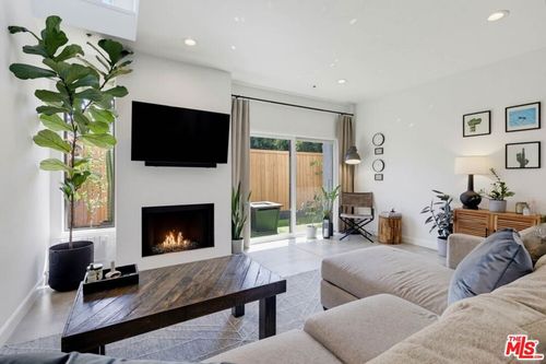 3-12752 Moorpark St, Studio City, CA, 91604 | Card Image