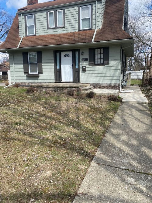 16614 Sunderland Rd, Detroit, MI, 48219-4000 | Card Image