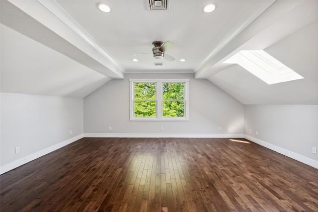 634 Adams Ave, House other with 3 bedrooms, 2 bathrooms and null parking in Lindenhurst NY | Image 19