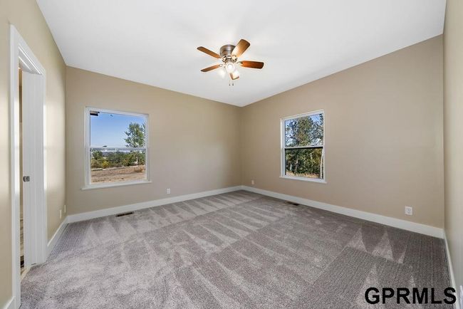 1325 Copper Mountain Dr, House other with 3 bedrooms, 3 bathrooms and 3 parking in Crescent IA | Image 18