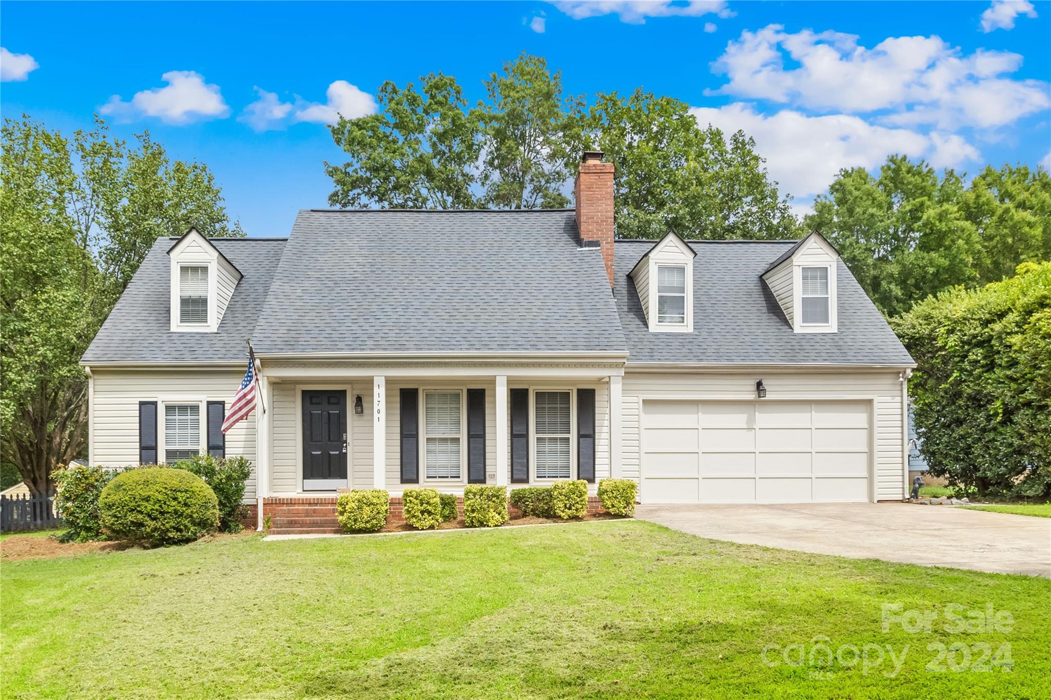 Parks Farm Ln, Charlotte, NC 28277