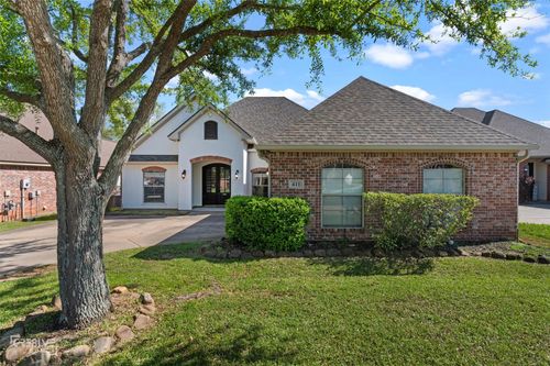 411 Magazine Ct, Bossier City, LA, 71111-6263 | Card Image