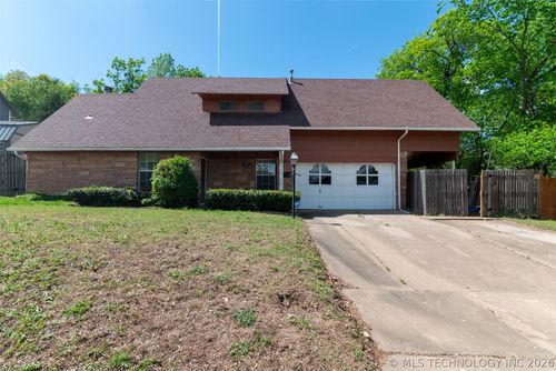 3764 N Garrison Avenue, Tulsa, OK, 74106 | Card Image