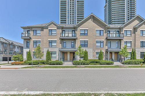 12 Active Rd, Thornhill, ON, L3T0G2 | Card Image