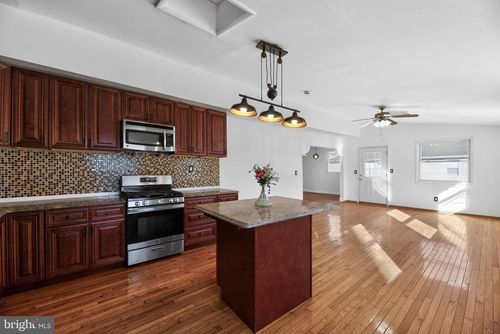 623 Kenilworth Ave, CHERRY HILL, NJ, 08002-2914 | Card Image