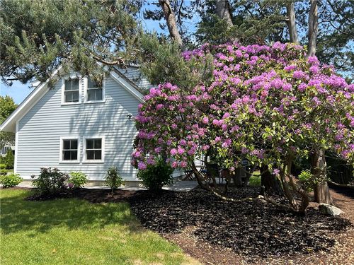 b-5 Key Ct, Newport, RI, 02840-4217 | Card Image