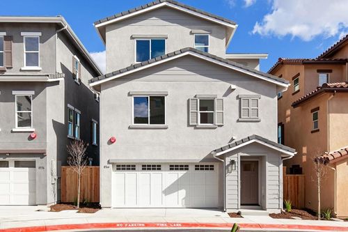 8532 Vista Azul Pl, Lemon Grove, CA, 91945-3350 | Card Image
