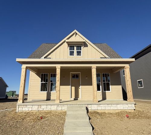 5123 Maple Dr, Lewis Center, OH, 43035 | Card Image