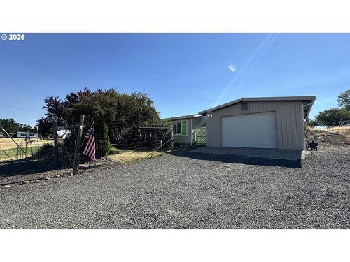 704 S Jefferson St, Condon, OR, 97823-2049 | Card Image
