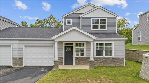 2215 Lebanon Dr, Elizabeth Twp, PA, 15135-3011 | Card Image