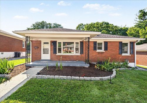 153 Sunset Dr, Frankfort, KY, 40601-3631 | Card Image