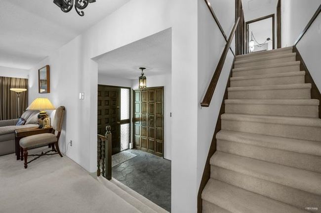 7551 Barkerville Crt, House other with 3 bedrooms, 3 bathrooms and 2 parking in Richmond BC | Image 24