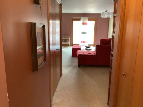 apt-3d-9211 S Roberts Rd, Hickory Hills, IL, 60457-2084 | Card Image
