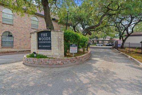 apt-37h-8915 Datapoint Dr, San Antonio, TX, 78229-2552 | Card Image