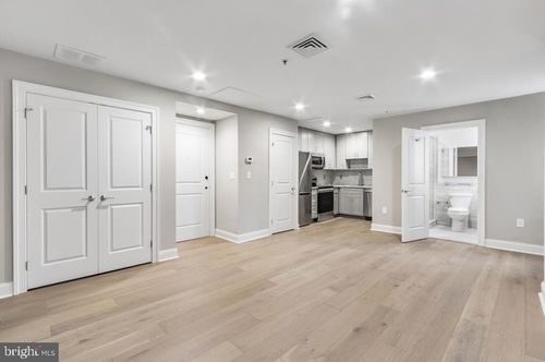 apt-1004-222 W Rittenhouse Sq, PHILADELPHIA, PA, 19103-5702 | Card Image
