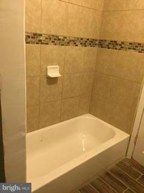 3-1016 Franklin St, WINCHESTER, VA, 22601-5861 | Card Image